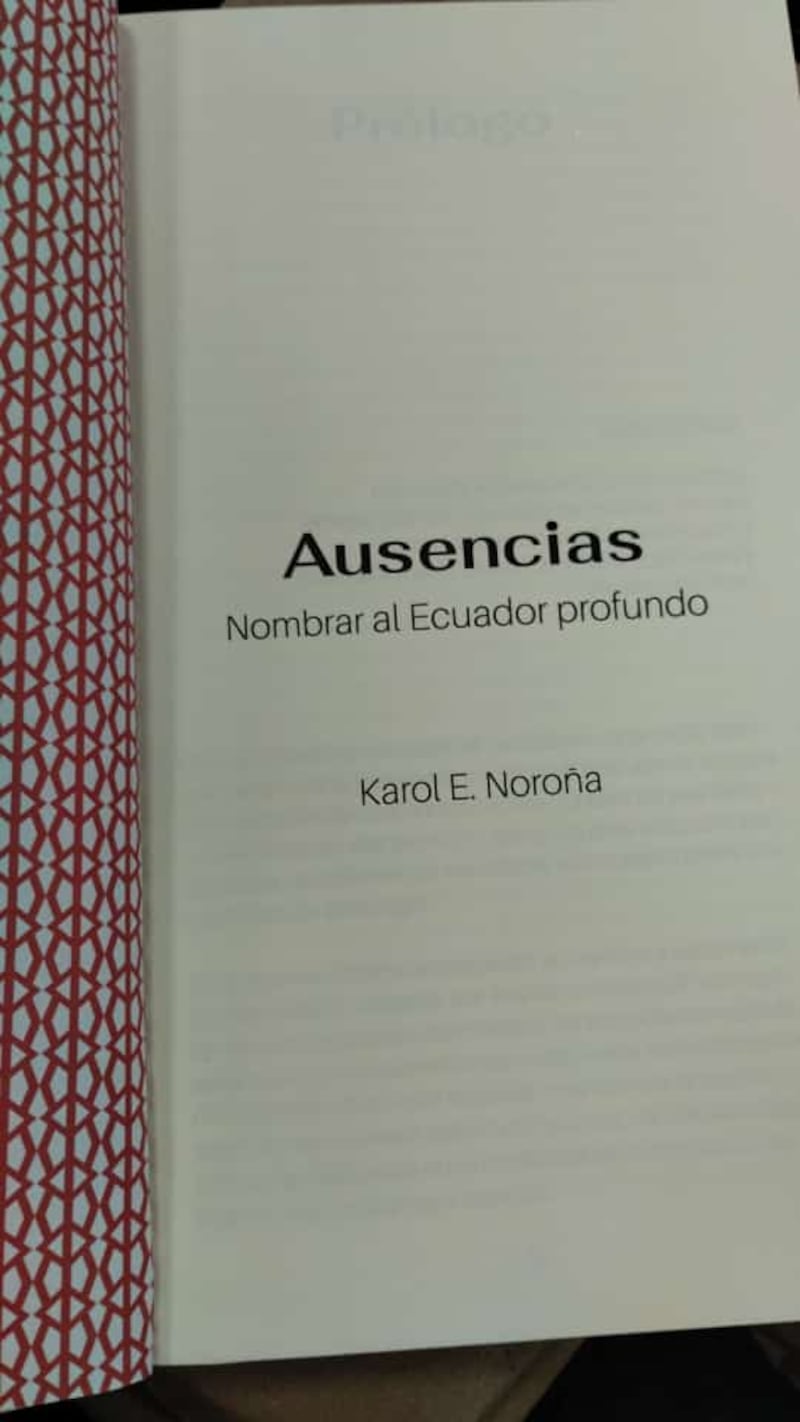 La periodista Karol Noroña regresó a Ecuador en medio del exilio y presentó su primer libro en Quito