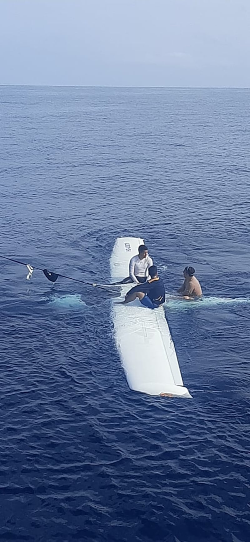 Así fue el rescate de la avioneta que desapareció del radar en Galápagos