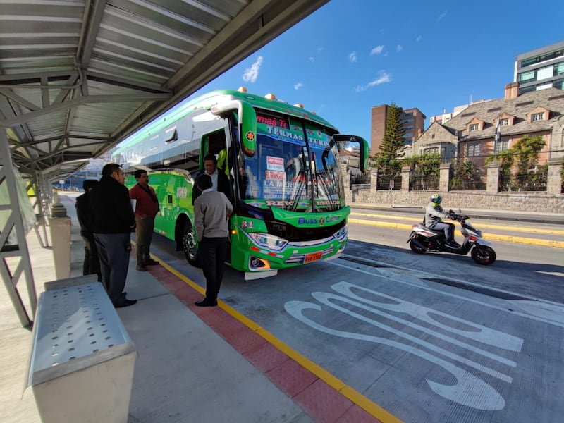 Nueva parada interparroquial “El Arbolito” ya está en funcionamiento