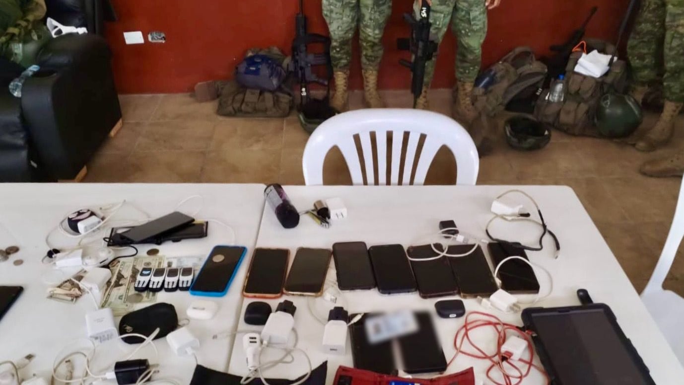 15 militares habrían tratado de ingresar celulares y dinero en efectivo a ‘La Roca’