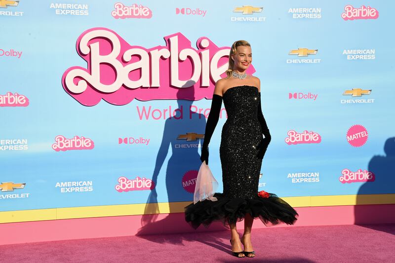 El pasado domingo 9 de julio se reunió todo el elenco de “Barbie” en la alfombra rosa para celebrar el estreno de la película más esperada de este 2023.