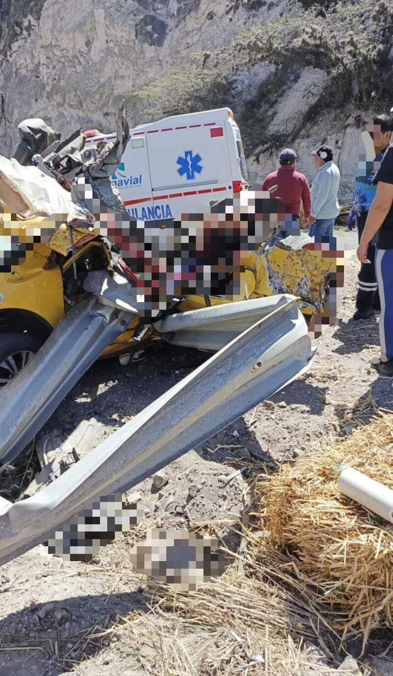 Fallecidos y heridos tras accidente en Guayllabamba