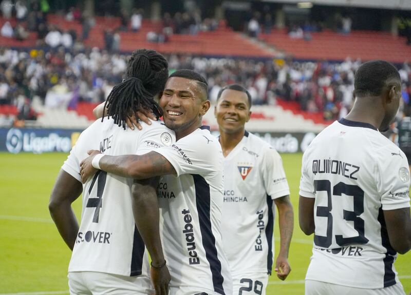 Quito 25 de Agosto 2024. Liga recibe a Libertad en el estadio Rodrigo Paz Delgado por el campeonato nacional de fútbol LigaPro Ecuabet.
API / DANIEL MOLINEROS