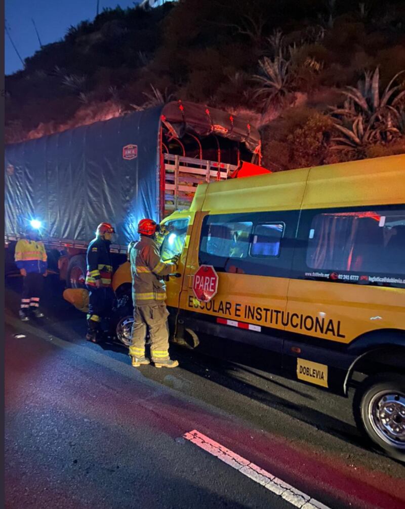 Accidente en la vía Collas