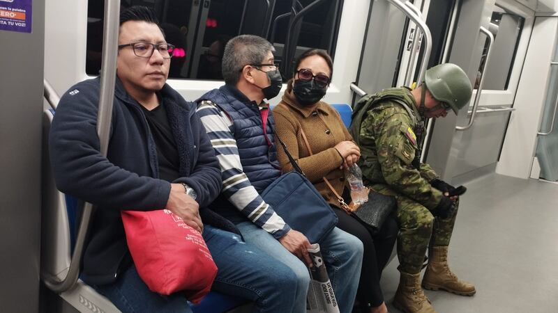 Metro de Quito está militarizado