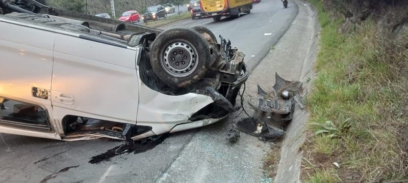 Accidente en la Simón Bolívar