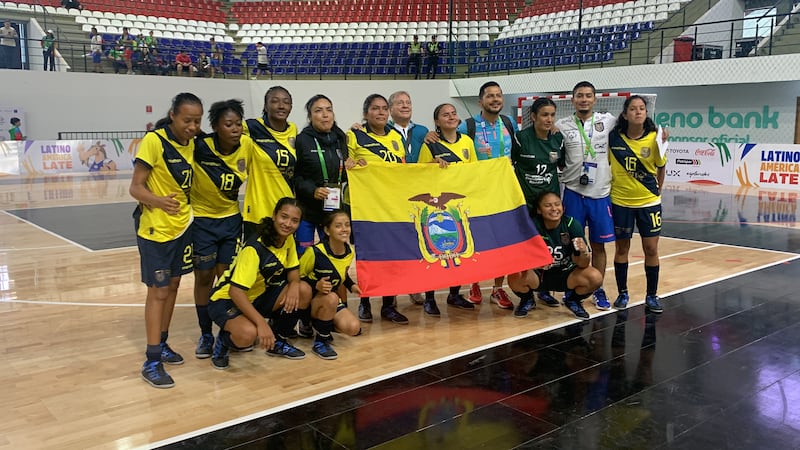 Los chicos de Olimpiadas Especiales en una de sus exitosas participaciones.