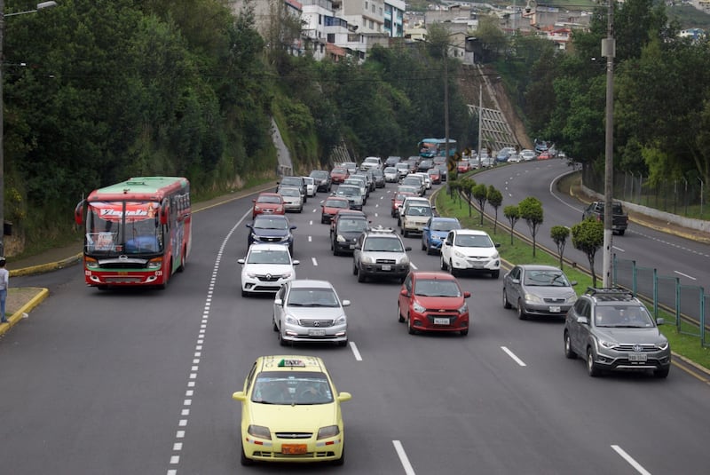 Movilización vehicular en Quito