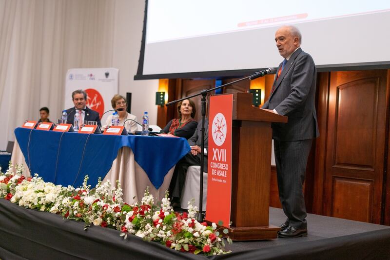 Clausura del XVII Congreso de la ASALE en Quito