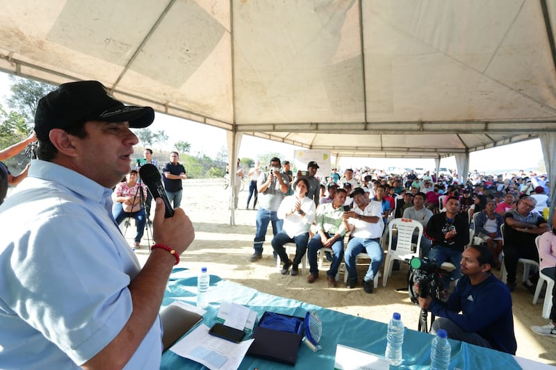 El segundo puente se inauguró este sábado en el sitio Sota Grande, en el cantón Paján.