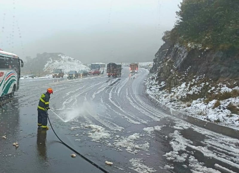 Caída de nieve en Papallacta