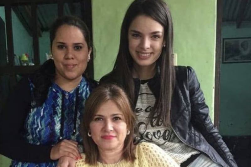 La hermana que nadie conoce de Nadia Ferreira y no se parece en nada a ella.