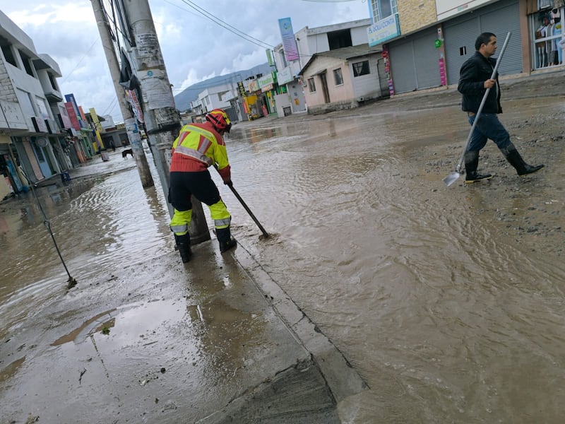 Sector de Calderón tras lluvias de este 3 de marzo en Quito