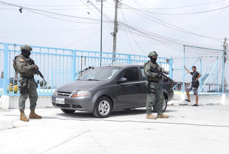 Una nueva jornada de operativos militares se realizaron en el cantón Durán.