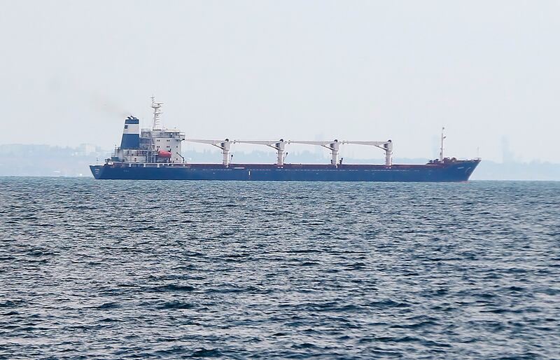 Odesa (Ukraine), 01/08/2022.- Sierra Leone-flagged cargo ship 'Razoni' leaves the port of Odesa, Ukraine, 01 August 2022. The Razoni carries over 26,000 tons of corn and is bound for Tripoli, Lebanon with a stopover in Istanbul for inspection. It is the first ship exporting Ukrainian grain since a safe passage deal was signed between Ukraine and Russia on 22 July in Istanbul. Russian troops on 24 February entered Ukrainian territory, starting a conflict that has provoked destruction and a humanitarian crisis. (Líbano, Rusia, Sierra Leona, Turquía, Ucrania, Estanbul) EFE/EPA/STR