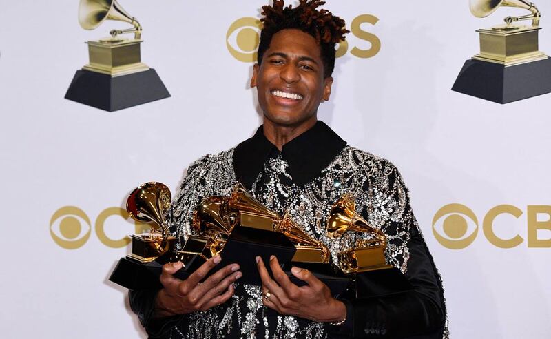 Jon Batiste, máximo ganador del Grammy 2022