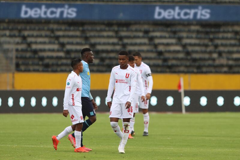 El resultado finalizó 4-0 a favor de los camaratas