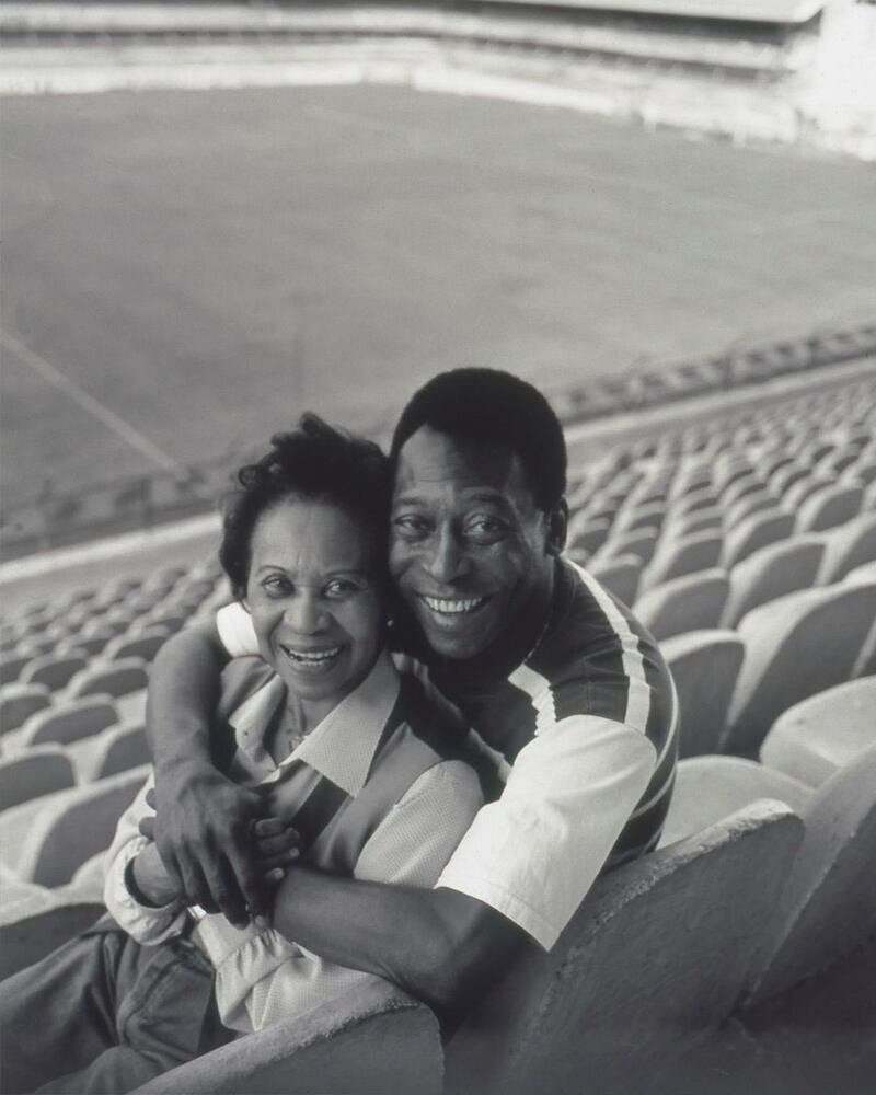 Falleció la madre de Pelé a los 101 años