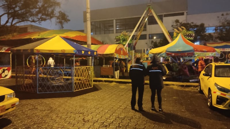 La razón por la suspendieron juegos mecánicos en el norte de Quito