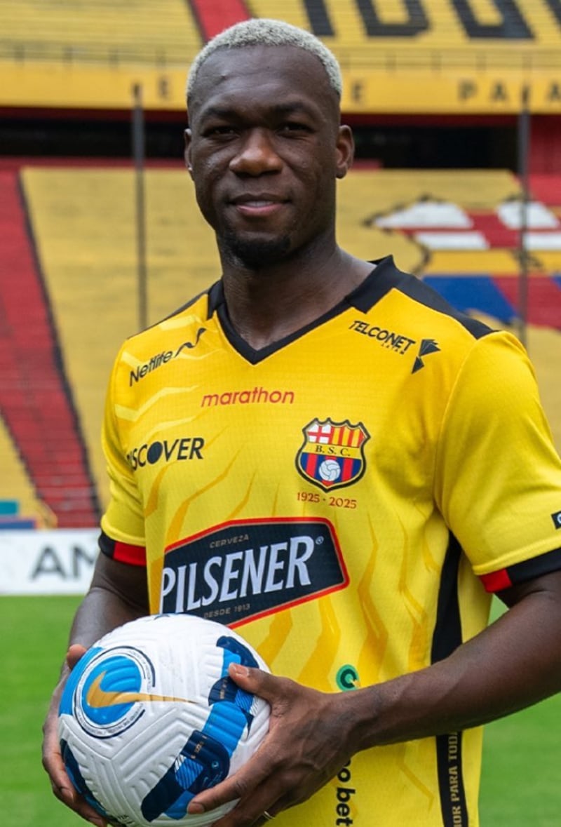 Felipe Caicedo fue presentado en Barcelona SC.