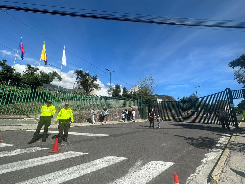 Prohibieron plastificadores en colegio San Gabriel