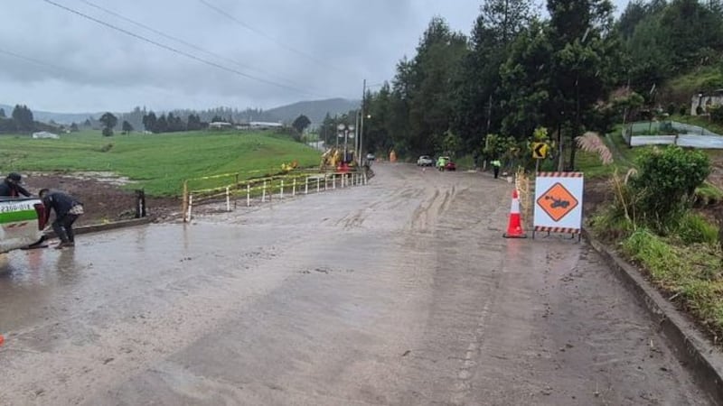 Lluvias en Azuay afectan sus vías