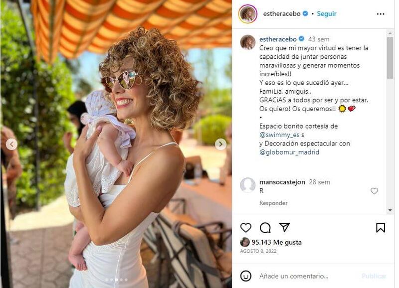 Esther Acebo junto a su hija, Sol