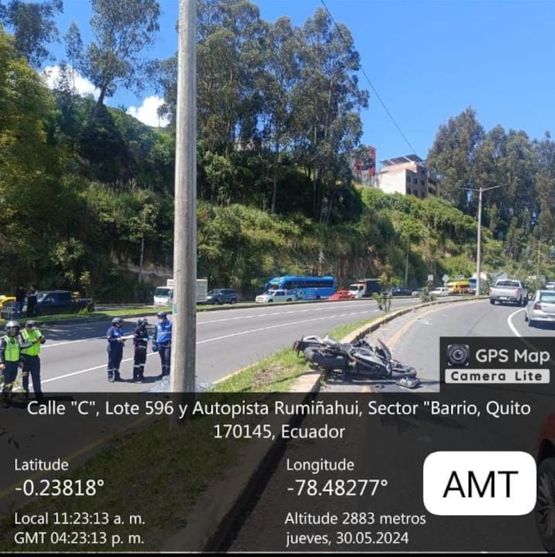 Motociclista falleció tras accidente de tránsito en la Autopista General Rumiñahui