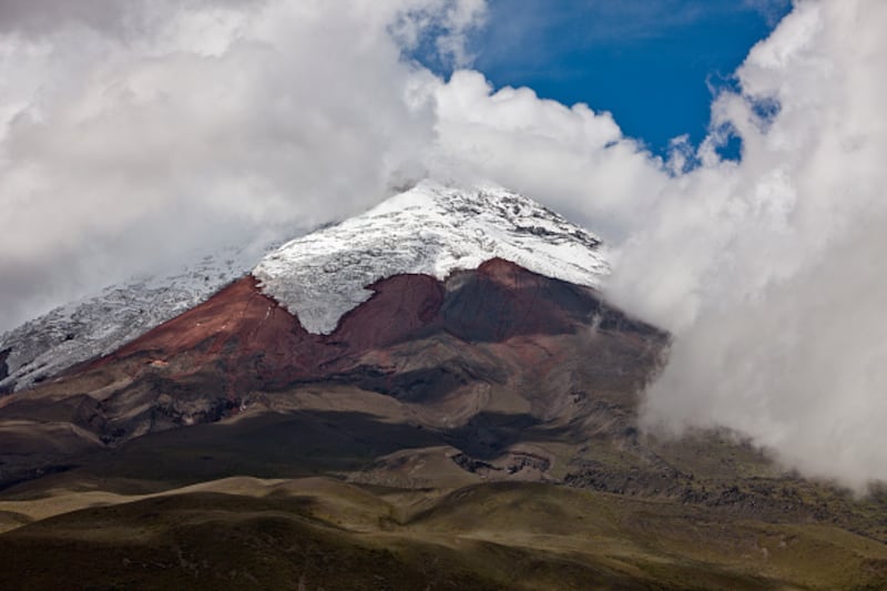 Alerta amarilla en el volcán Cotopaxi