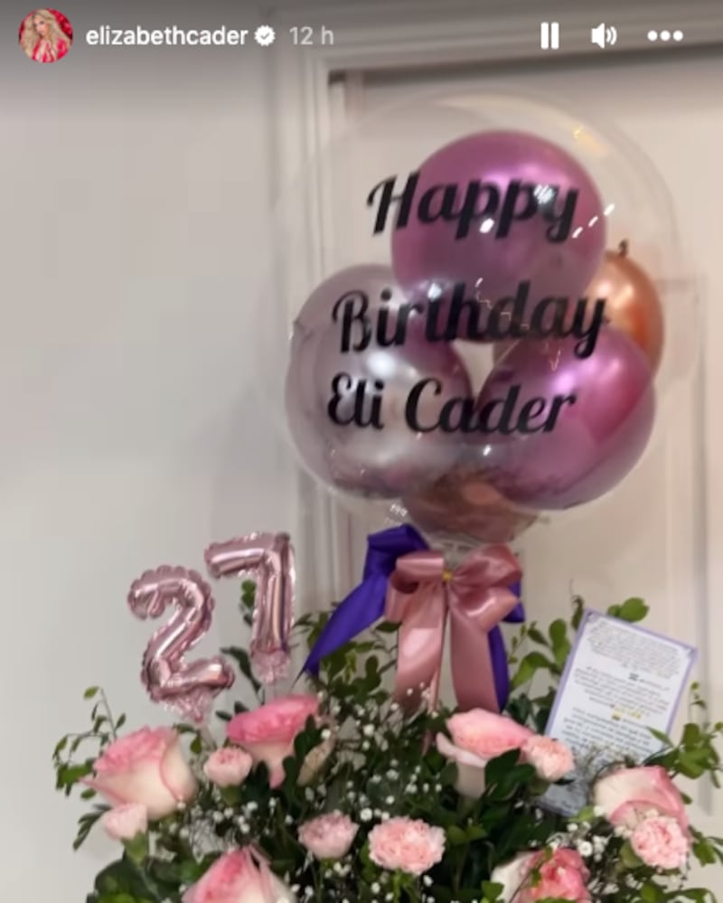 Elizabeth Cader celebró a lo grande su cumpleaños número 27