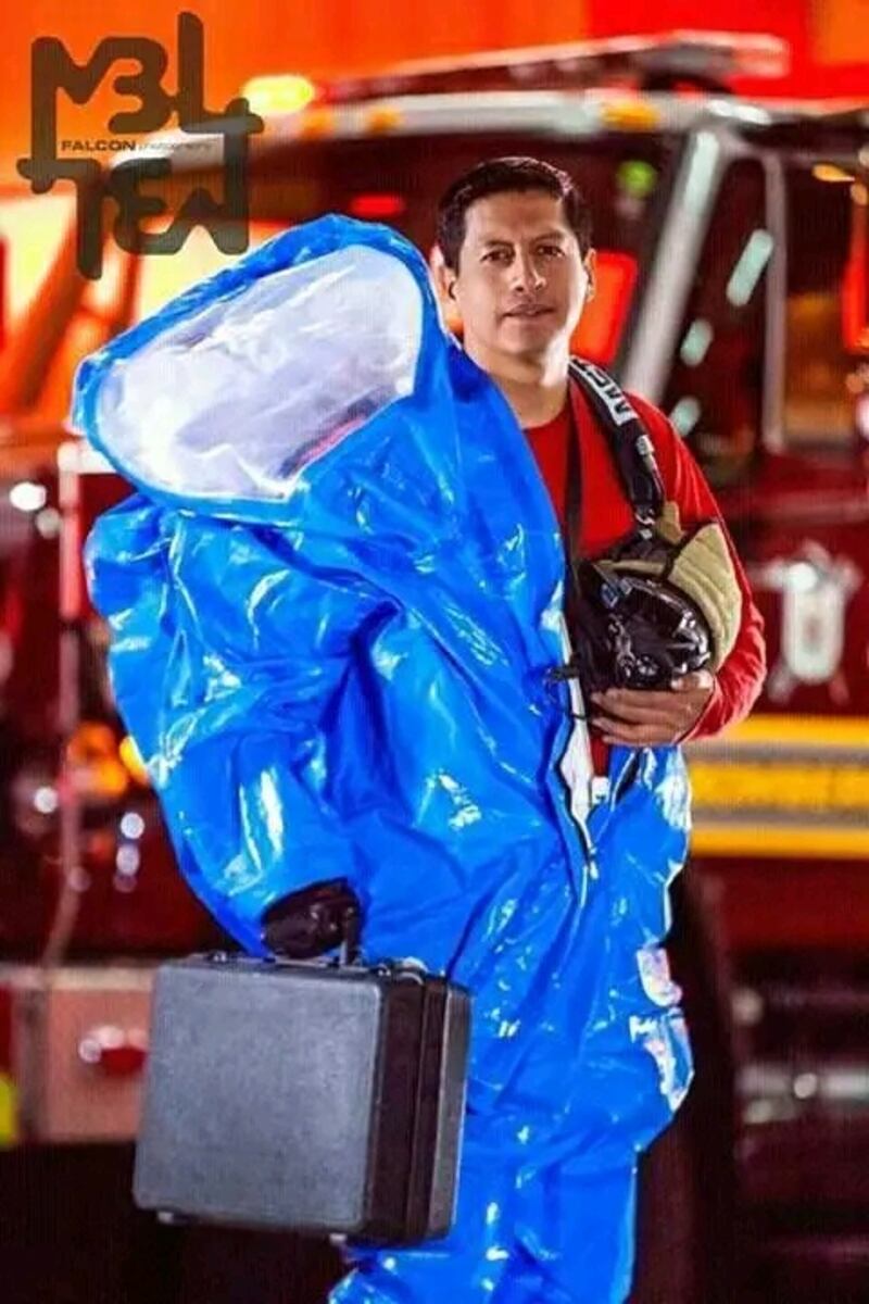 Capitan Luis Landivar, jefe de la Unidad de Materiales Peligrosos del Cuerpo de Bomberos del Distrito Metropolitano de Quito.