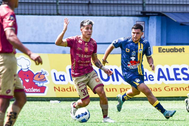 En el estadio Jocay, Delfín recibe a Deportivo Cuenca en un partido por la Fecha 6