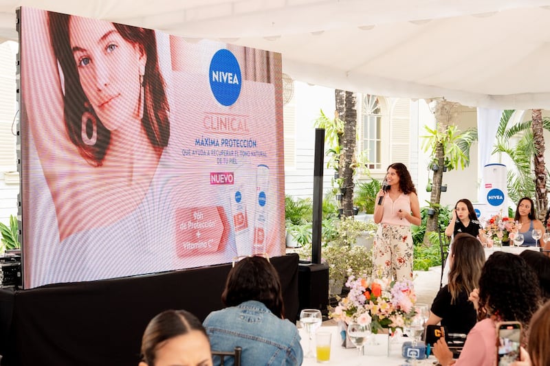 La marca desarrolló un evento de lanzamiento  en el Parque Histórico, Samborondón, para presentar a los medios el nuevo Nivea clinical tono natural.