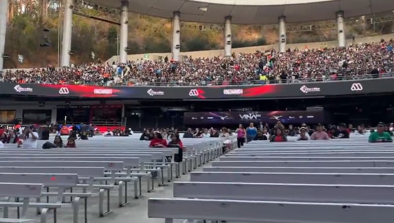 Festival de Viña del Mar: Público sigue en espera en Quinta Vergara mientras se refuerza la seguridad