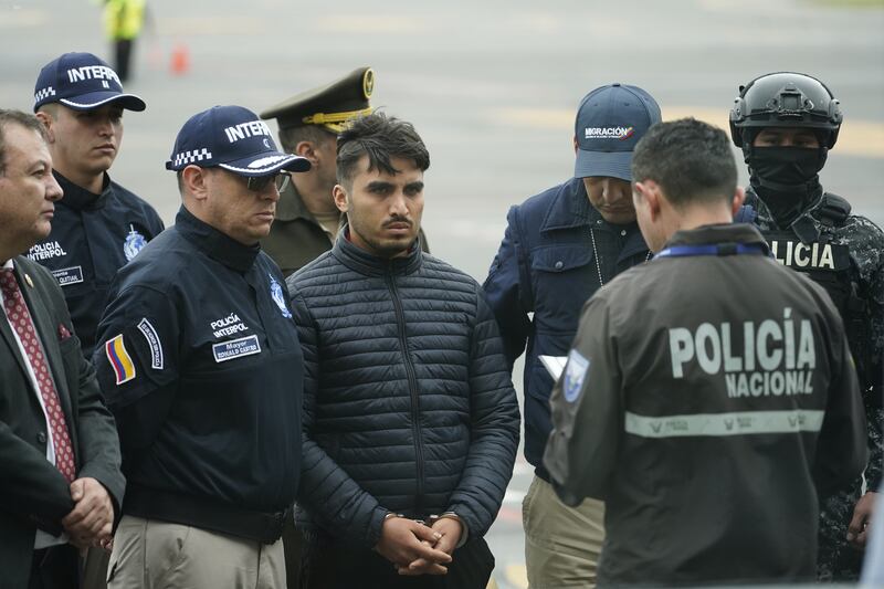 Llegada de Germán Cáceres al Ecuador