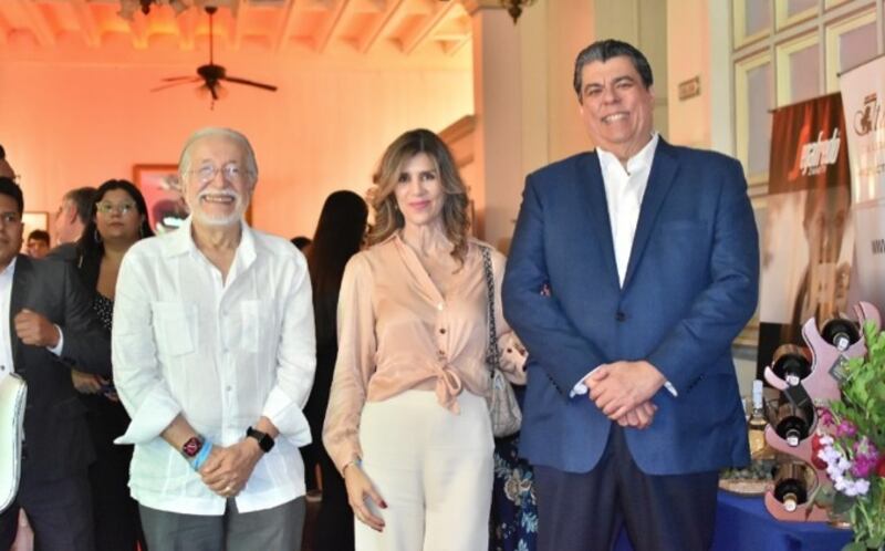 Sergio Flores, ex Rector de la ESPOL, Mauro Toscanini Segale, ex Rector de la UCSG