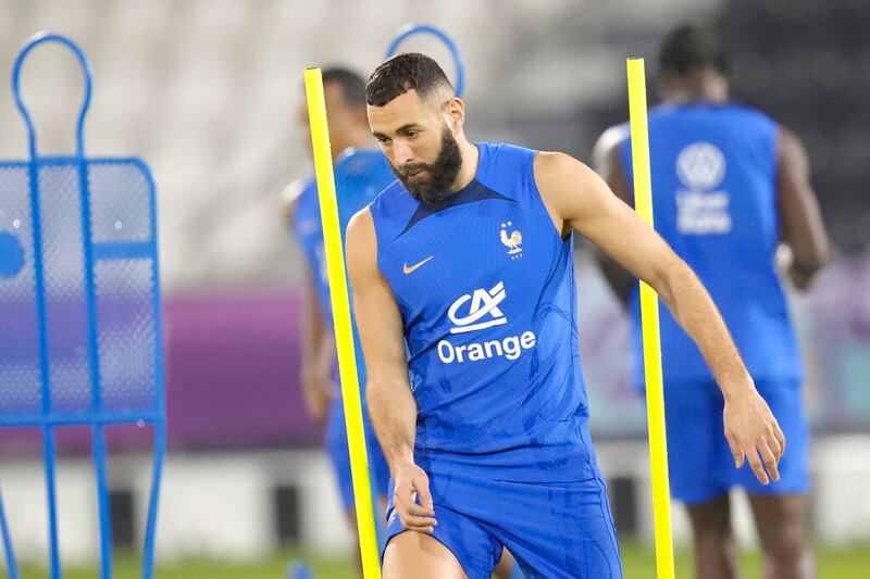 Karim Benzema en el último entrenamiento con Francia