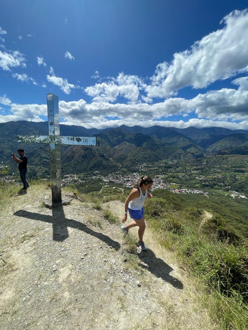 Destinos Ecuador, programa de Tv de Emilia Kayser.