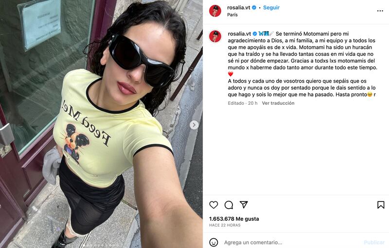 Rosalía aparece con sexy falda en pleno