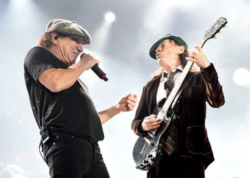 AC/DC