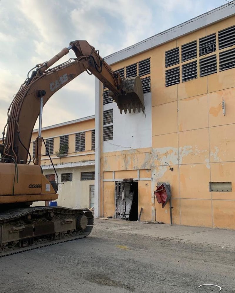 Destruyen parte de la Penitenciaría del Litoral