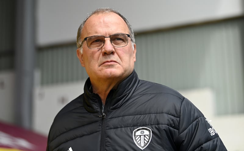 Marcelo Bielsa está en la cuerda floja