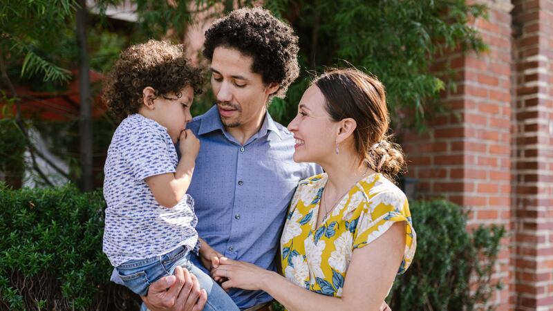 Cómo lidiar con la madre de los hijos de mi pareja