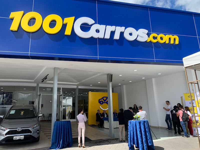 1001Carros.com- Cuenca