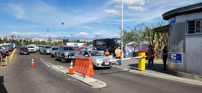 Estacionamiento en Quito, en el parque Bicentenario