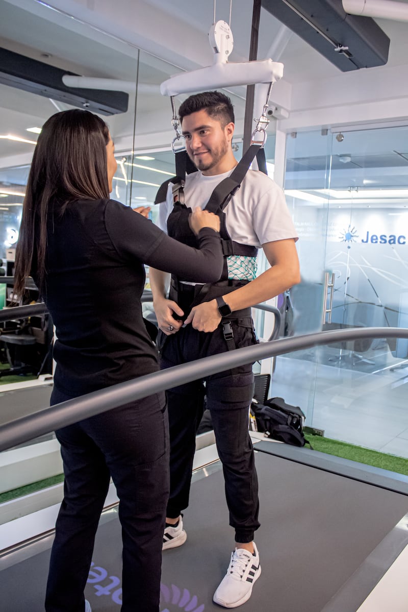 C MILL, utilizado en neurorehabilitación