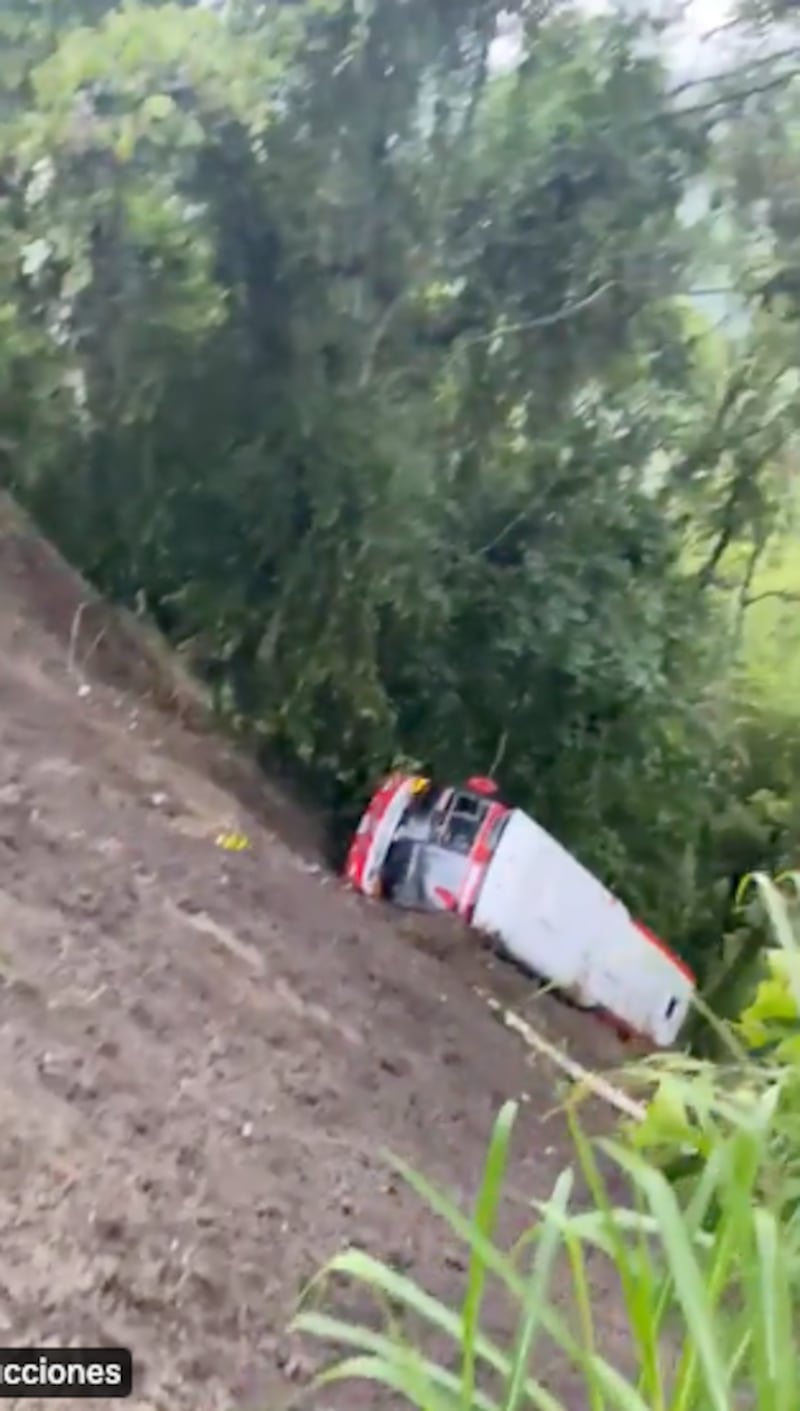 Deslizamiento de tierra al noroccidente de Pichincha