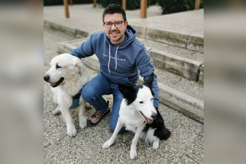 David Ordoñez, el educador canino explica por qué los perros nos siguen a todos lados.