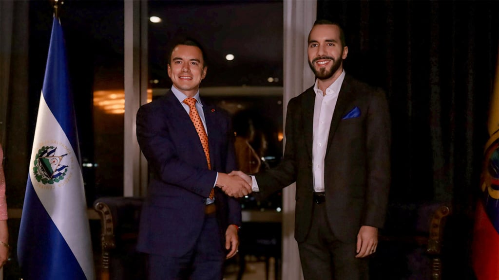 Daniel Noboa junto al presidente de El Salvador, Nayib Bukele
