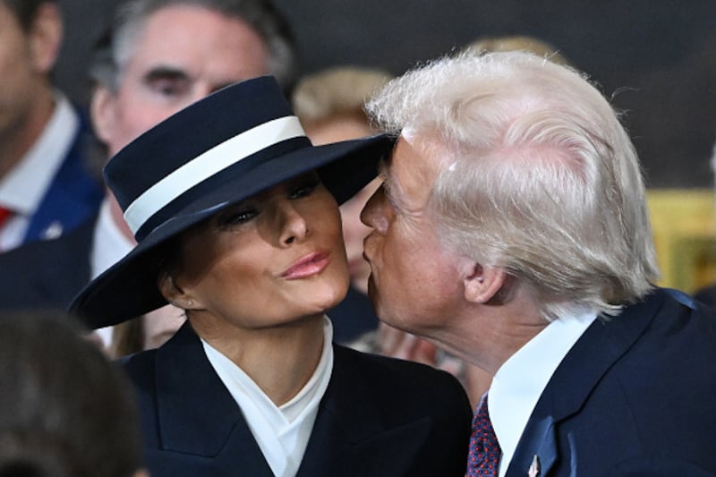 Melania Trump vistió un Adam Lippes.